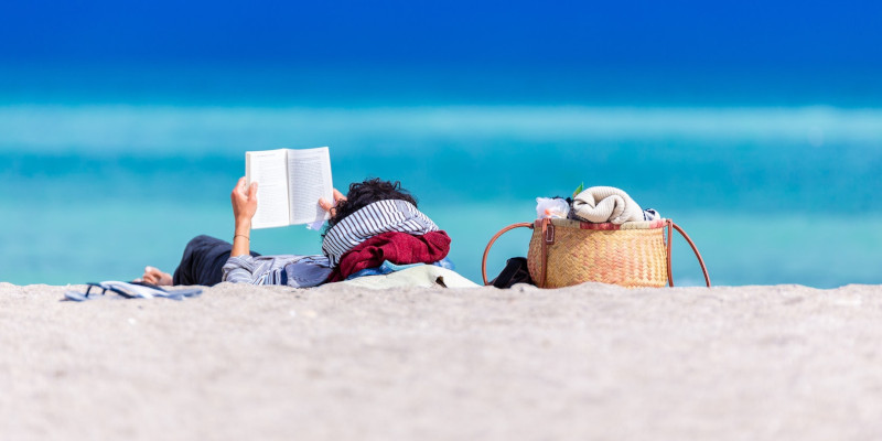 Unsere Buchempfehlungen für Ihren Badeurlaub 2023